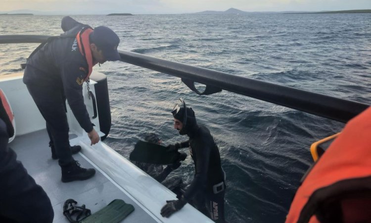 Karaya oturan tekneyi Sahil Güvenlik ekipleri kurtardı